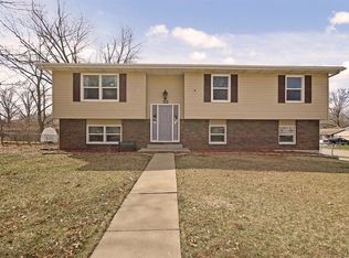 1624 Springdale Ct, Mexico, MO 65265