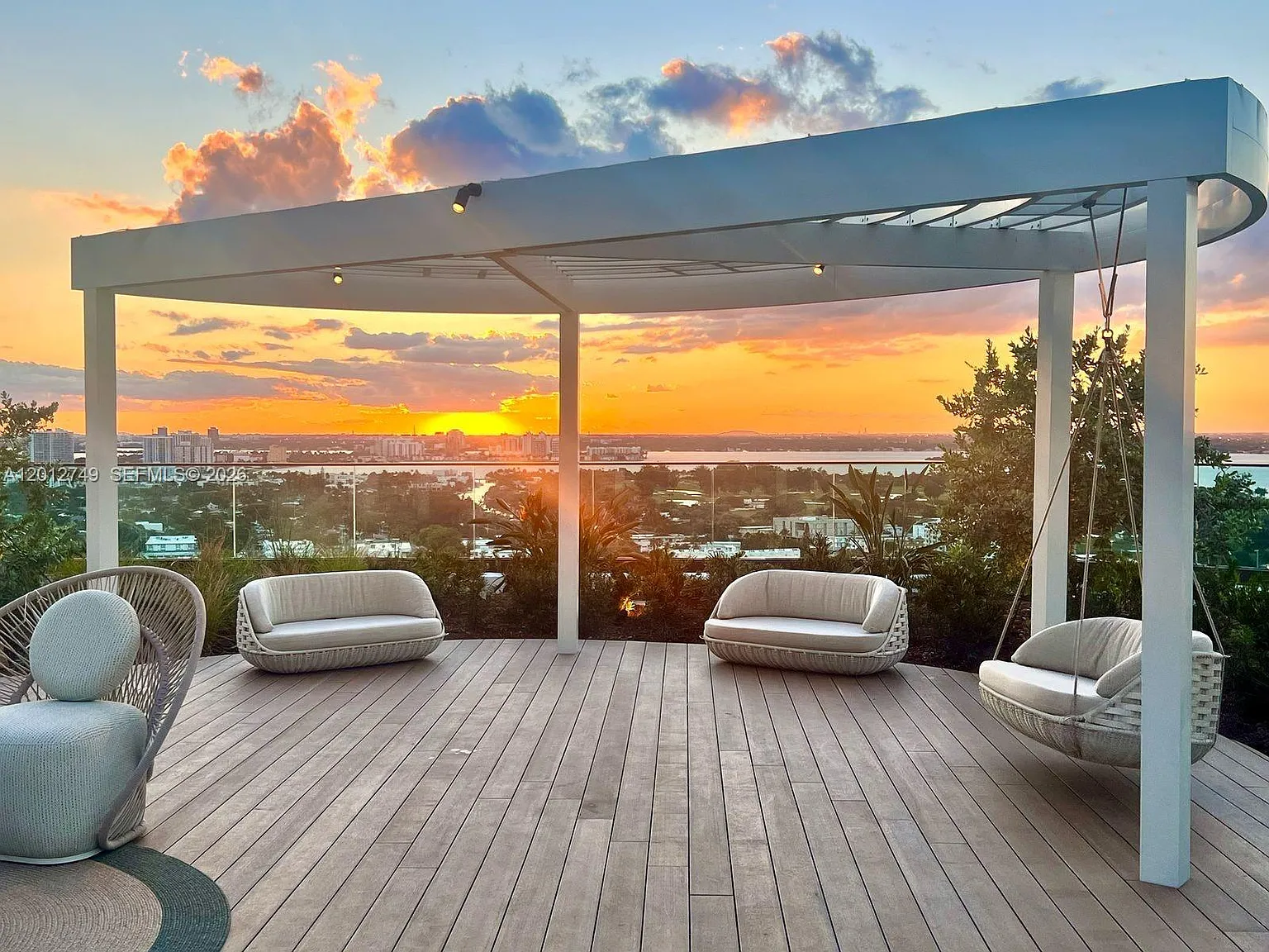 1 bed, 1.0 bath, 411 sqft, $3,400 — Photo 3