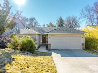 1889 Danmore Dr, Boise, ID 83712