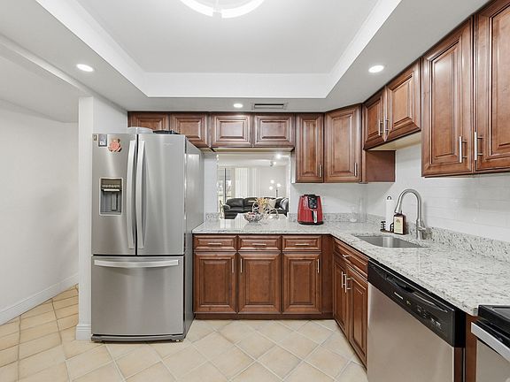 5th image of 3231 Holiday Springs Boulevard #110