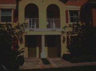 3909 Monarch Ln, Coconut Creek, FL 33073