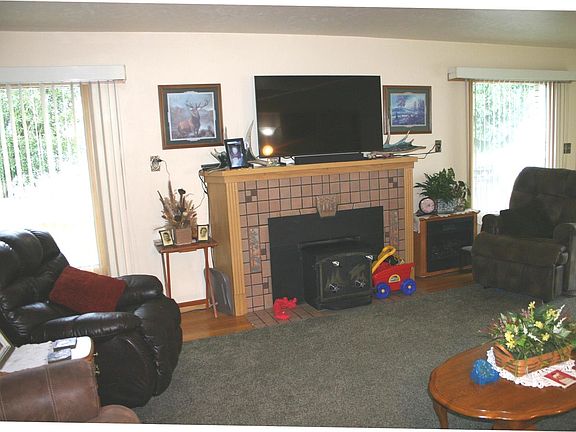 5th image of 170 E 3 S