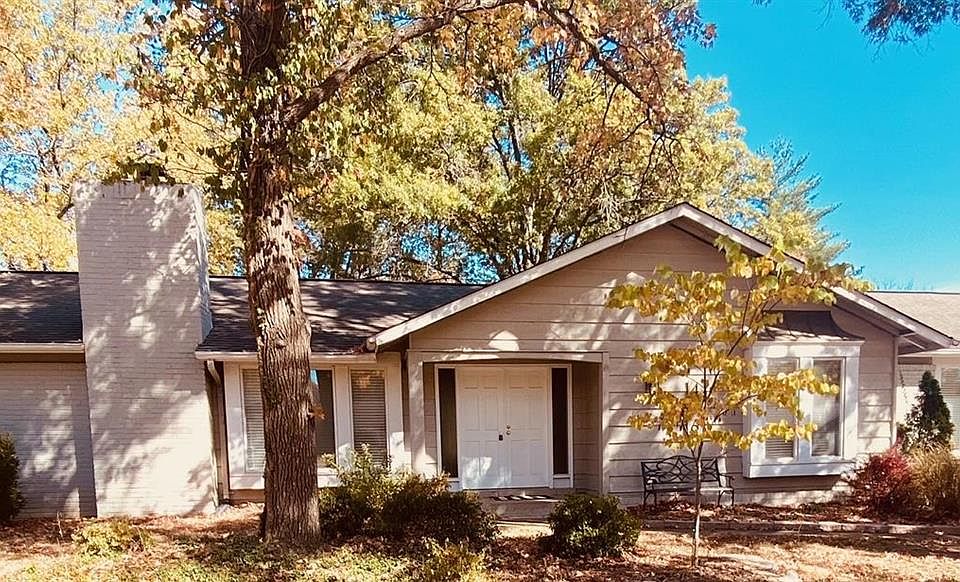 1st image of 476 Brightspur Ln