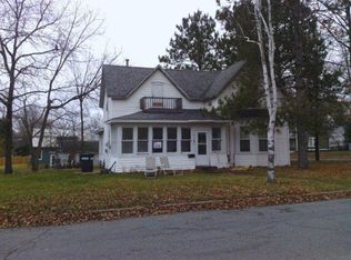 1121 6th Ave E, Menomonie, WI 54751