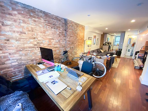 3rd image of 1388 Bedford Ave #1GR