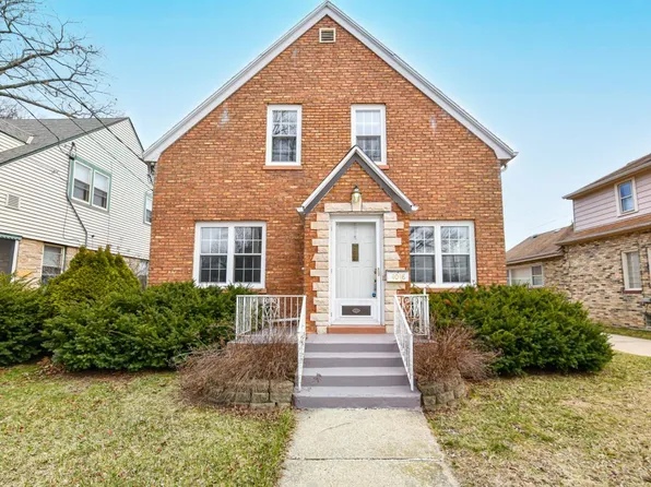 4048 South Kansas AVENUE, Saint Francis, WI 53235