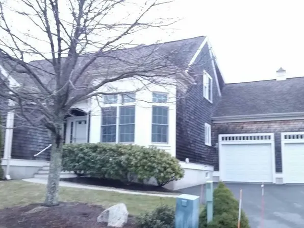 75 Country Way, Dartmouth, MA 02748