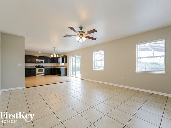 4th image of 2101 Blackstone Landing Dr