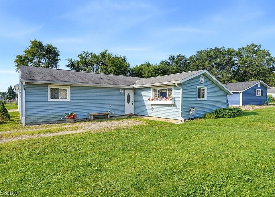 1st image of 2668 Notle St
