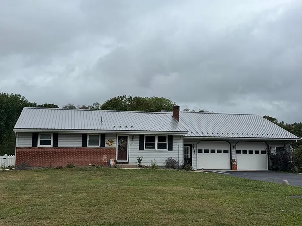 413 Hillside Dr, South Williamsport, PA 17702