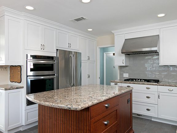 2nd image of 171 El Cerrito Cir