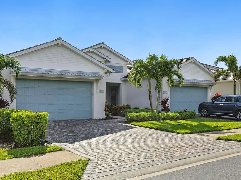 9020 Mayreau Way — Photo 21