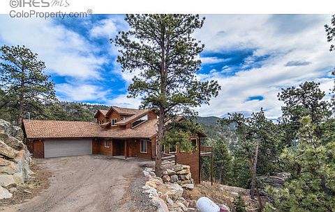 3rd image of 552 Alpine Dr