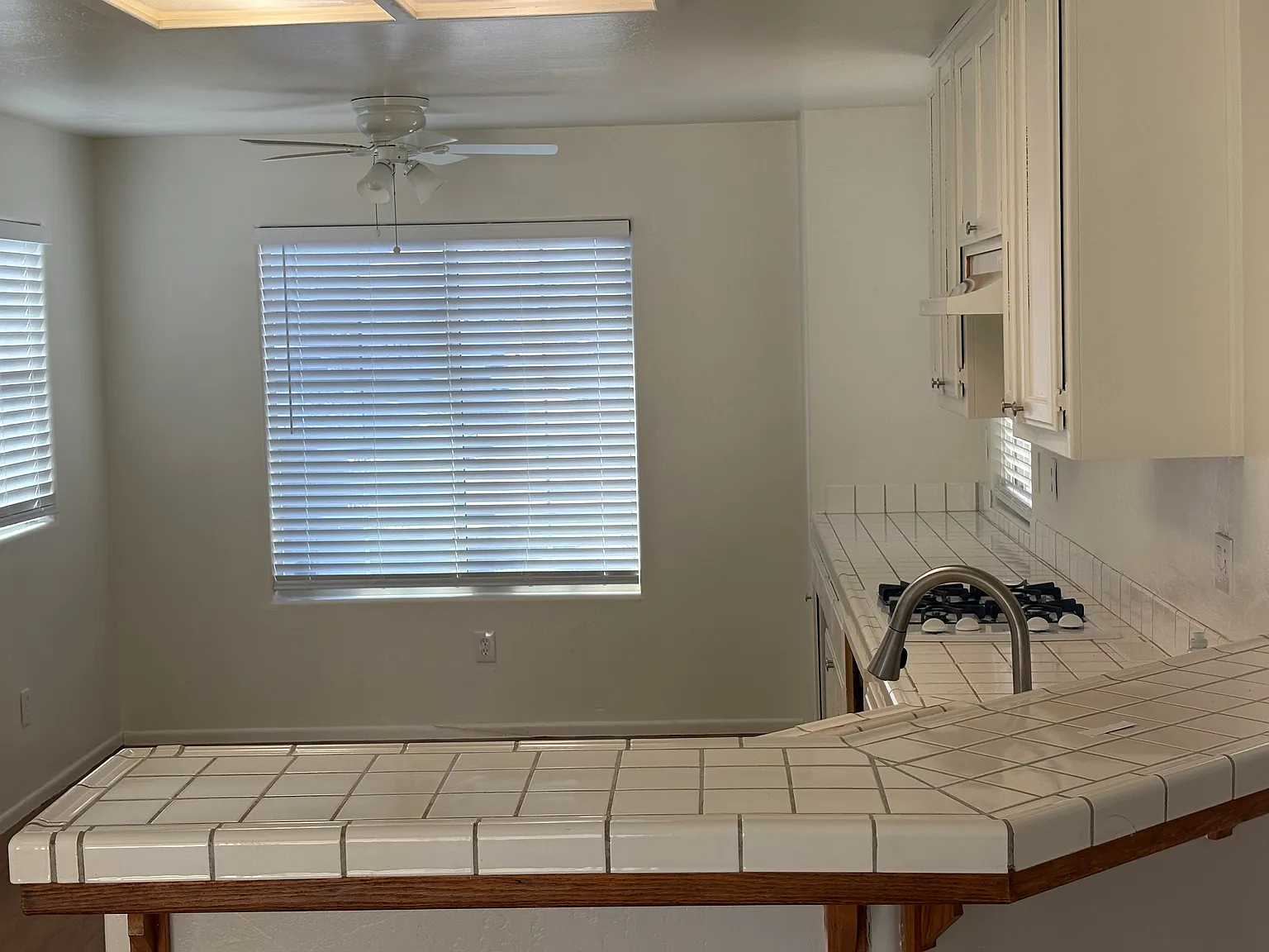 3 bed, 1385 sqft, $2,150 — Photo 2