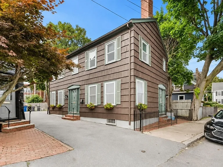 6 Blaney St #2 — Photo 3