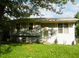 3856 Strathmore Dr, Indianapolis, IN 46235