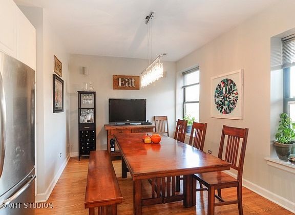 5th image of 4449 N Beacon St APT 3N