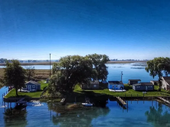 8439 Big Fisher Hwy, Saint Clair, MI 48001