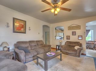 220 S Main St APT 2A, Manheim, PA 17545