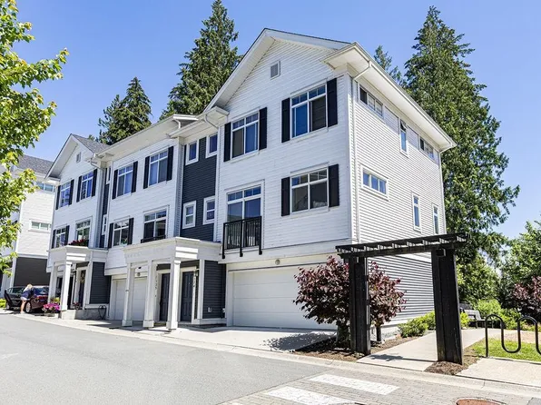1225 Mitchell St #124, Coquitlam, BC V3B 0R5