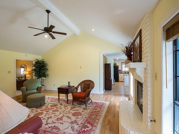 5th image of 3701 Eastshire Ct