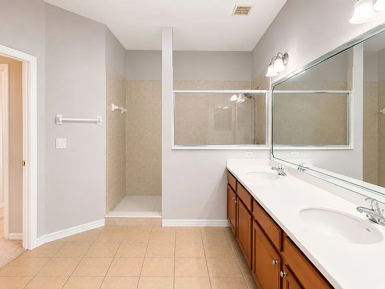 9434 Myrtle Creek Ln #911 — Photo 14