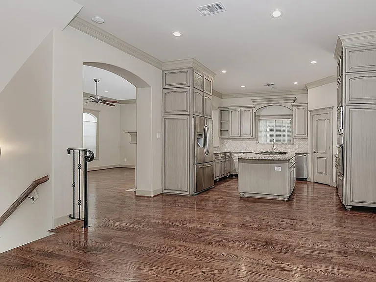 514 Cortlandt St #B — Photo 11