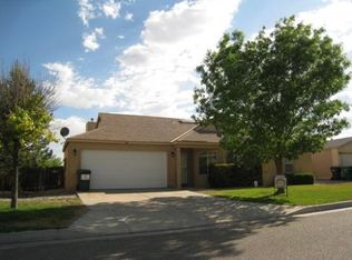 1801 Blueberry Dr NE, Rio Rancho, NM 87144