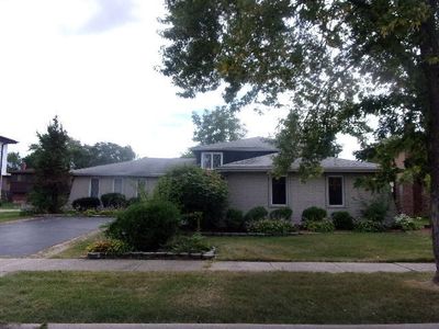 951 E 193rd St, Glenwood, IL, 60425
