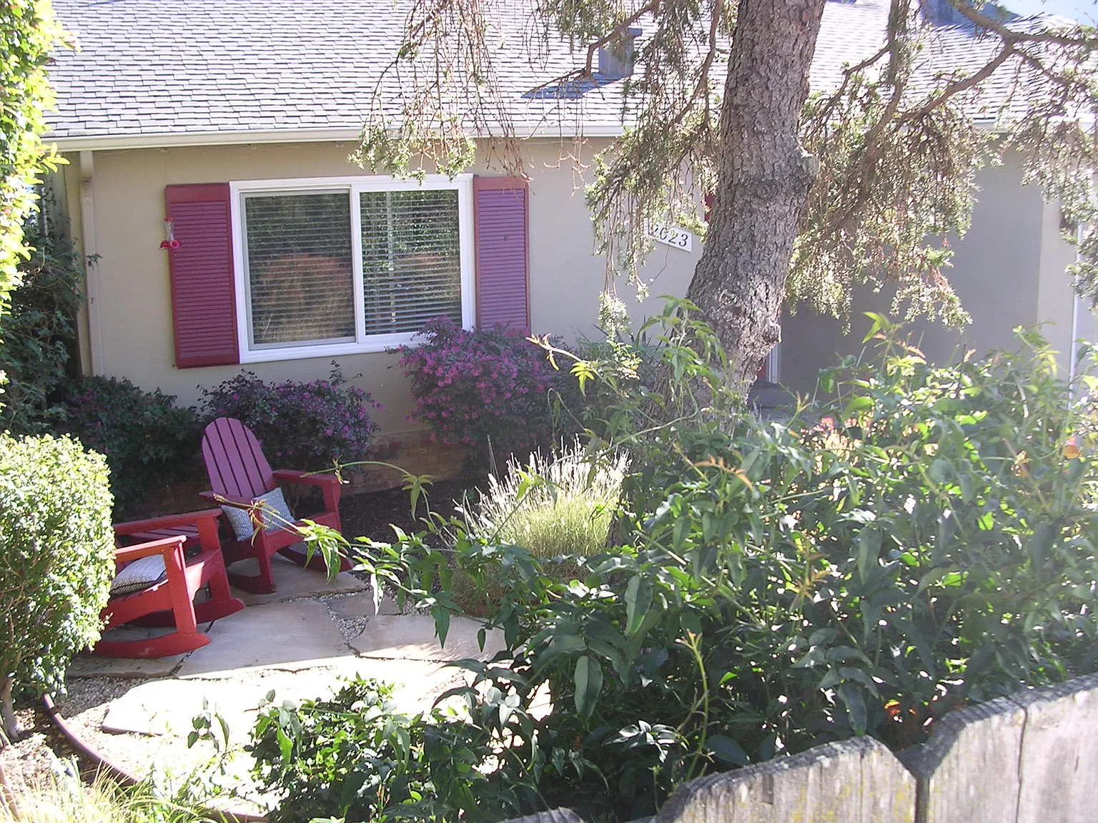 2023 Monroe Ave photo 1