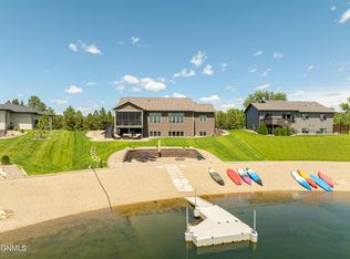 1201 Calypso Dr, Bismarck, ND 58504