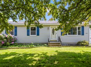 315 Windsor Rd, Chelsea, ME 04330