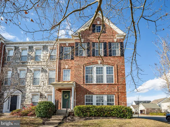 1851 Idlewild Blvd, Fredericksburg, VA 22401