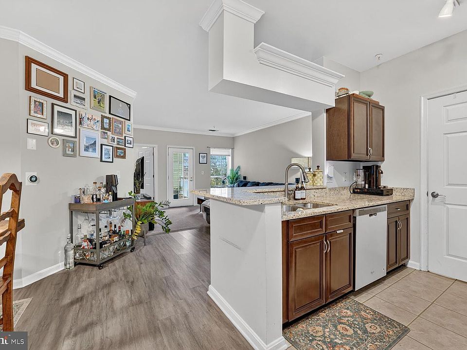1st image of 4550 Strutfield Ln APT 2213