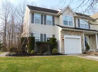 100 Celestino Ct, Blackwood, NJ 08012