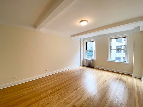 2nd image of 25 E 10th St APT 7A