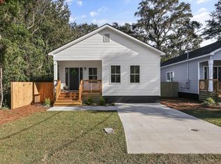 5406 Mildred St, Savannah, GA 31405