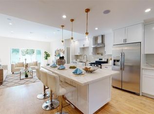 17352 Burma St, Encino, CA 91316