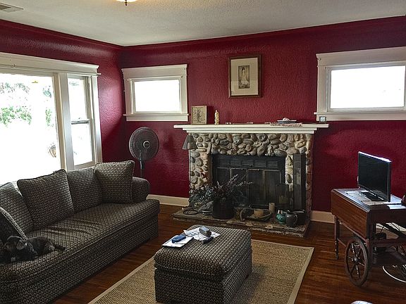 5th image of 1818 Soto St