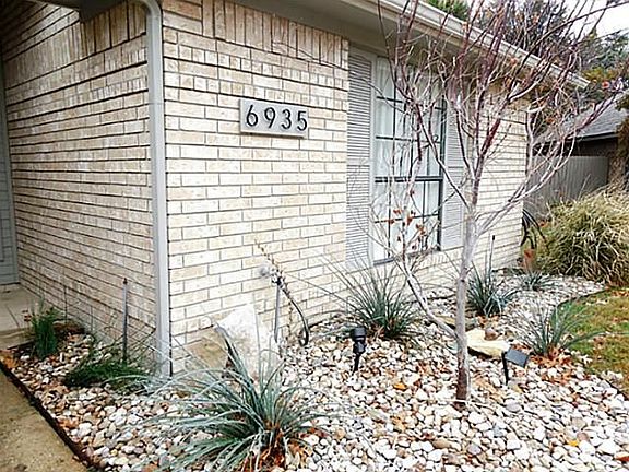 3rd image of 6935 Rolling Creek Ln