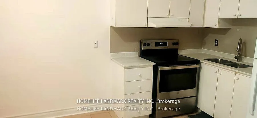 2475 Yonge St #2