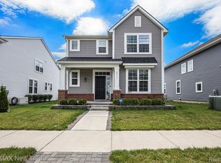 2511 Massoit Rd, Royal Oak, MI 48073