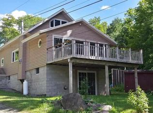 6 Clark St, Middle Grove, NY 12850