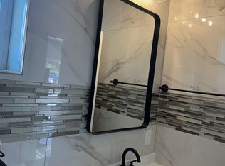 5335 Saxon St, San Diego, CA 92115