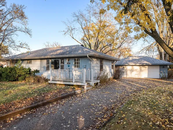 9901 Humboldt Ave S, Bloomington, MN 55431