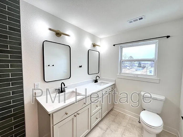 604 N 6th St — Photo 8