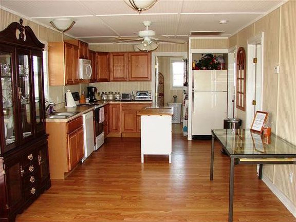 3rd image of 443 Amigo Ln #257
