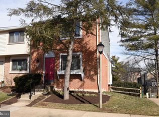 301 Argus Pl, Sterling, VA 20164