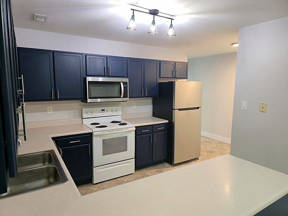 2bed/2bath Townhome