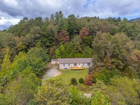 179 Fresh Water Rdg, Whittier, NC 28789